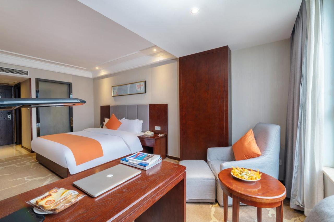Huzhou Wealth Hotel المظهر الخارجي الصورة