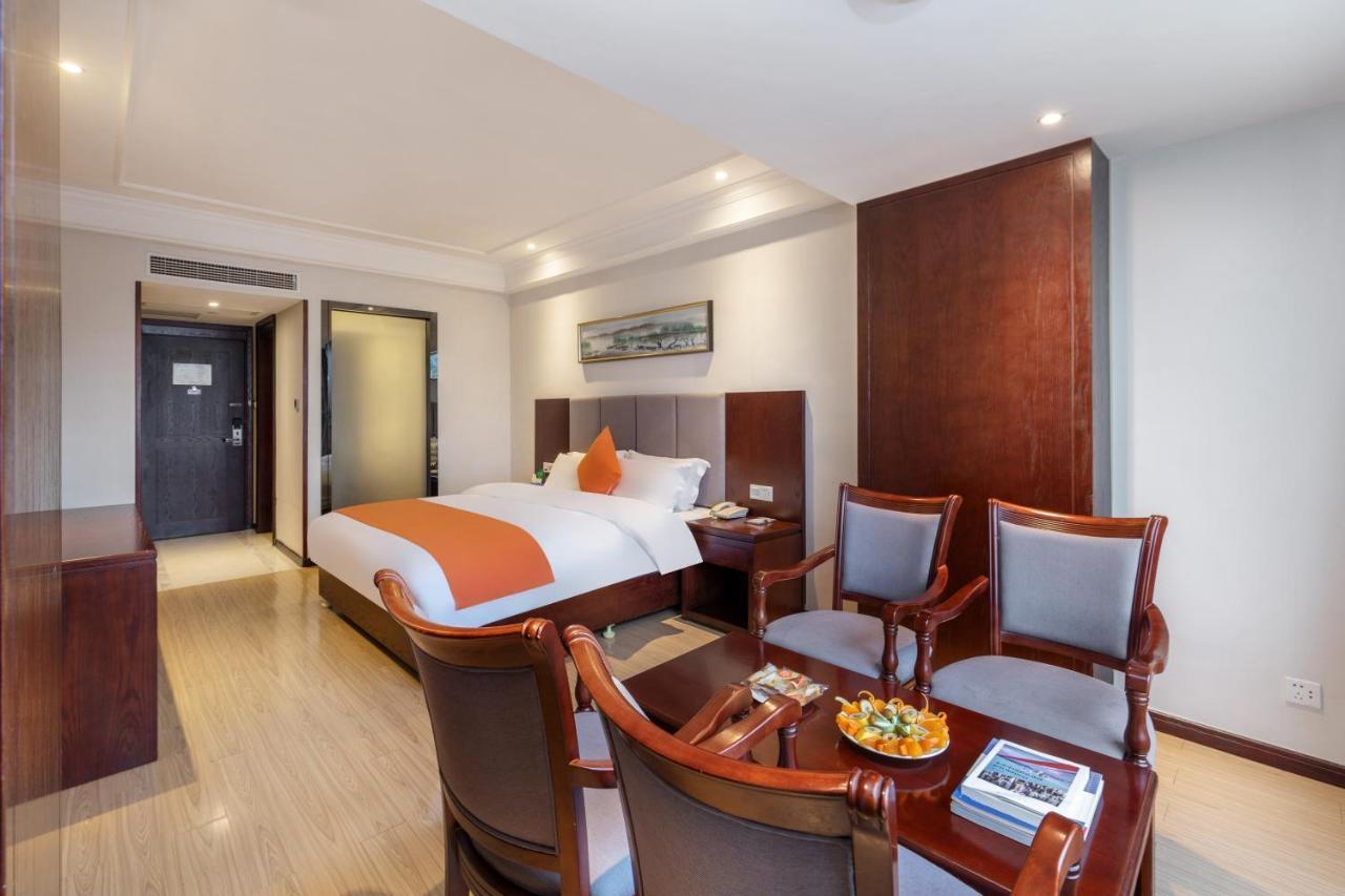 Huzhou Wealth Hotel المظهر الخارجي الصورة