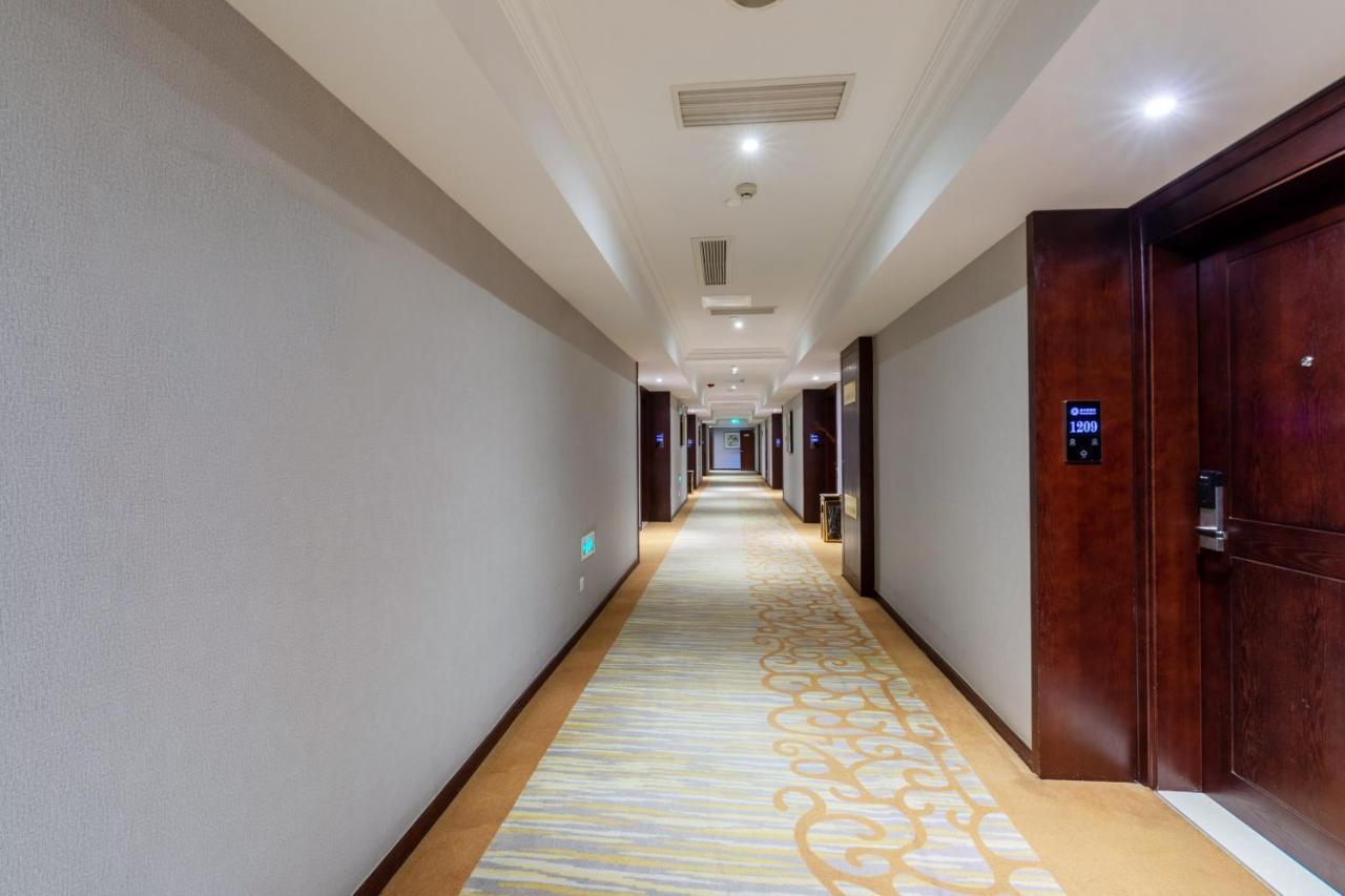 Huzhou Wealth Hotel المظهر الخارجي الصورة