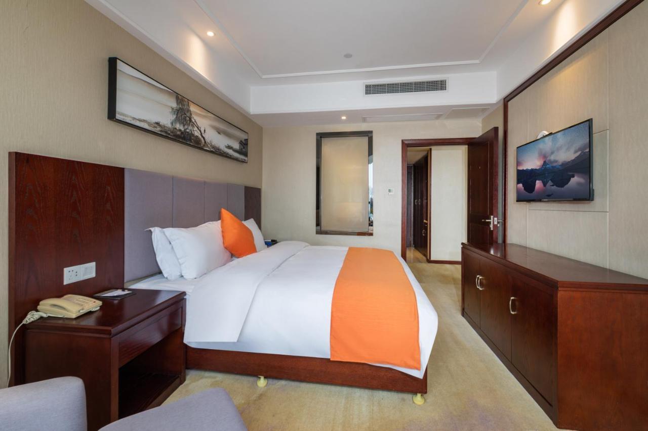 Huzhou Wealth Hotel المظهر الخارجي الصورة