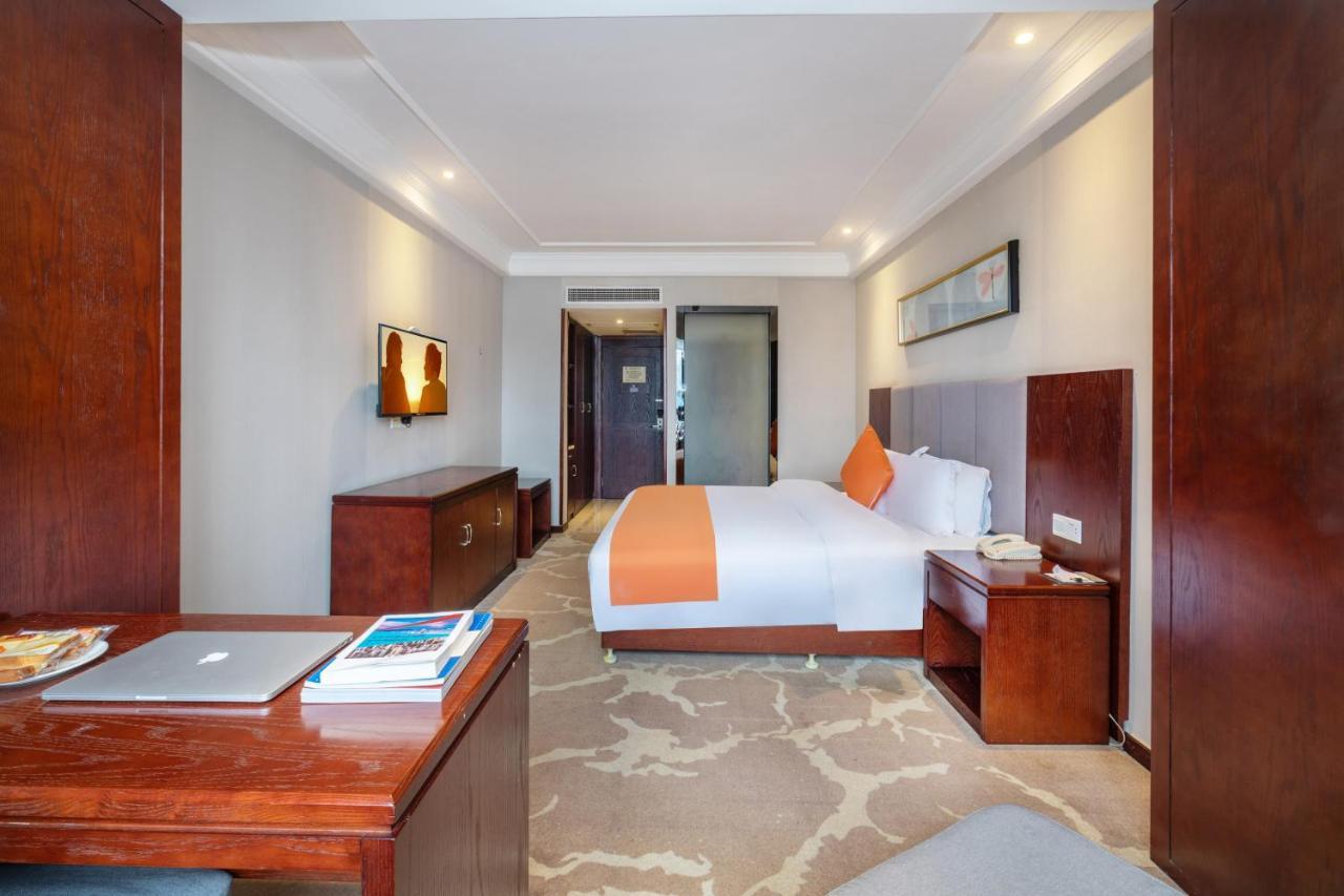 Huzhou Wealth Hotel المظهر الخارجي الصورة