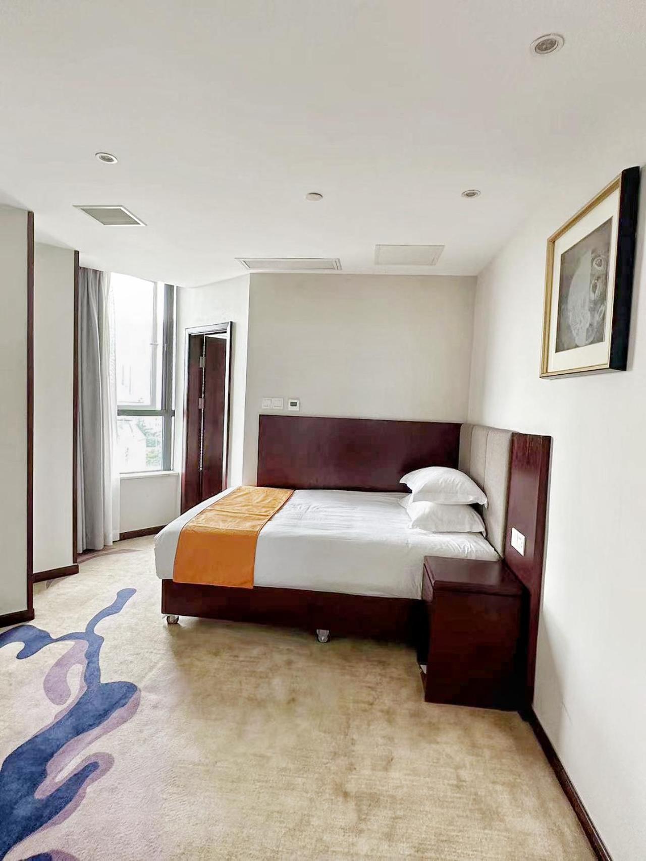 Huzhou Wealth Hotel المظهر الخارجي الصورة